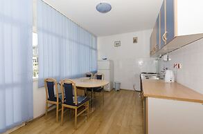 Apartment Tome G