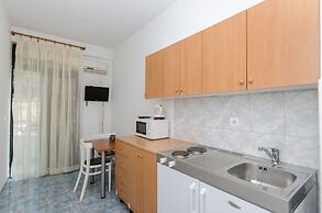 Apartment and Rooms Ivan
