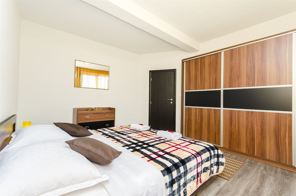 Apartments Branka