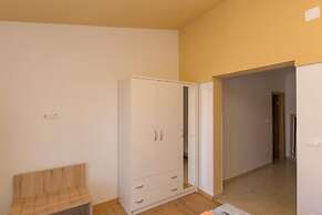 Apartments and Room Central Position