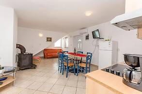 Apartments Mira