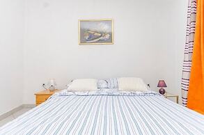 Apartments Mira