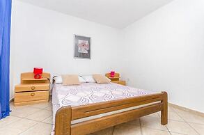 Apartments Mira