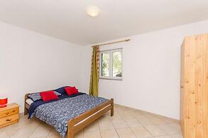 Apartments Mira
