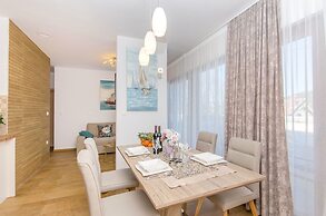 Apartments Villa LA