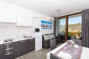 Apartments Villa LA