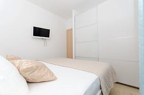 Apartments Villa LA