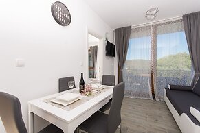 Apartments Villa LA