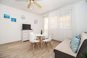 Apartments Tiho