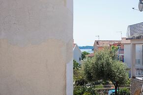 Apartments Tiho