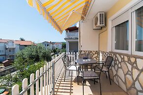 Apartments Tiho