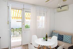 Apartments Tiho