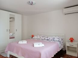 Apartment Sea Princess