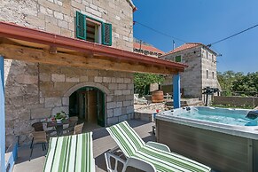 House Darijo