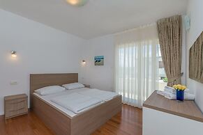 Apartments Villa Aquamarine