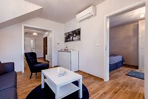 Apartments Menuet