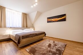 Apartments Menuet