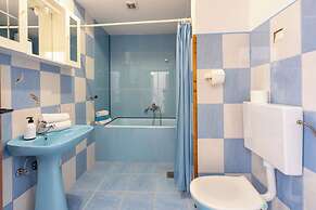 Apartments Davor