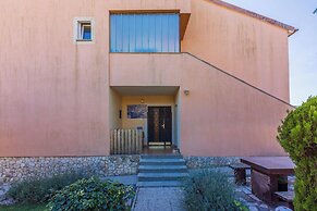 Apartments Davor