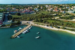 Apartments Davor