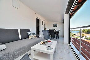 Apartments Ester