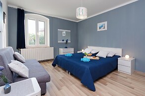 Apartments Ester