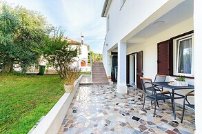 Apartments Cetina