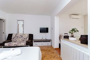 Apartments Cetina