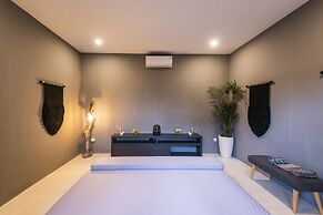 Canggu Dream Studios & Villas