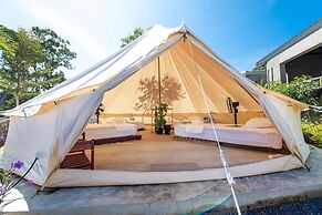 Roost Glamping