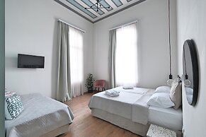 Agora Residence