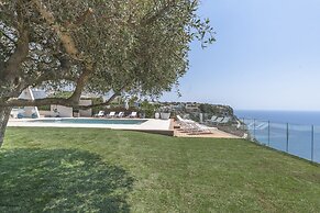 Villa Luna
