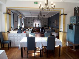 Hotel le Rendez-vous des Copains