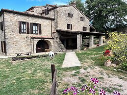 Bio Agriturismo La Cerqua