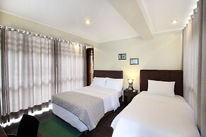 Bananas Adventure Hostel