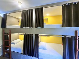 Bananas Adventure Hostel