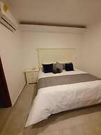 Hotel Estancia Real
