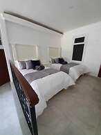 Hotel Estancia Real