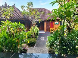 Ojeks Homestay
