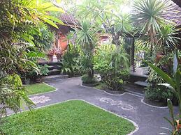 Ojeks Homestay