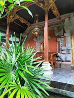 Ojeks Homestay