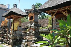 Ojeks Homestay