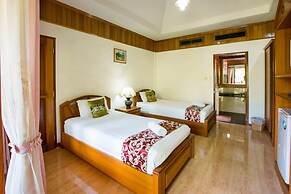 Long Beach Lodge