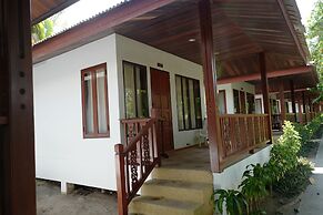 Long Beach Lodge