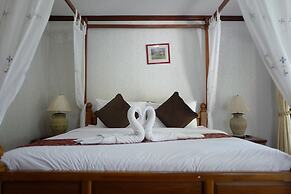 Long Beach Lodge