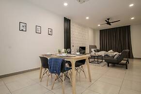 The Octagon Ipoh by Plush
