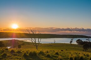 Tilba Lake House