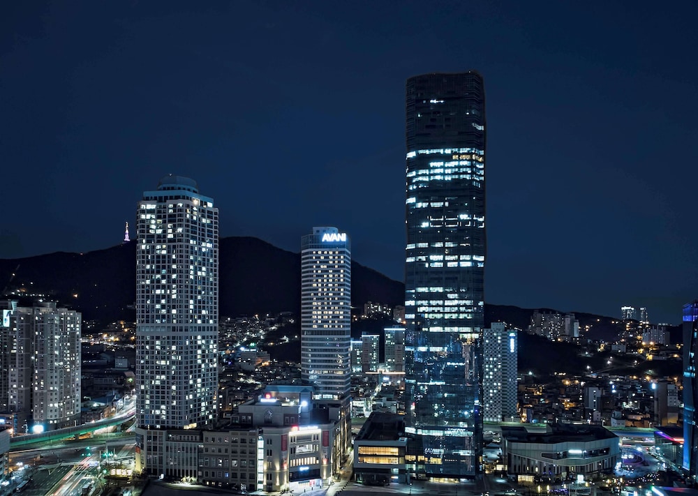 Avani Central Busan