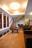 Rumah Tawa Hotel