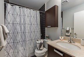 Luxurious 2-bedroom Condo